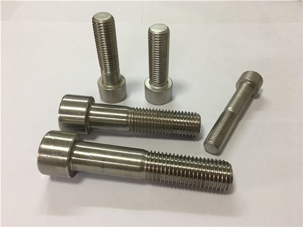 hastelloy c-276 (2.4819) din912 સોકેટ હેડ કેપ સ્ક્રૂ